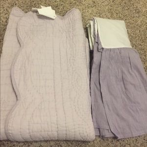 Restoration hardware toddler quilt and bed skirt